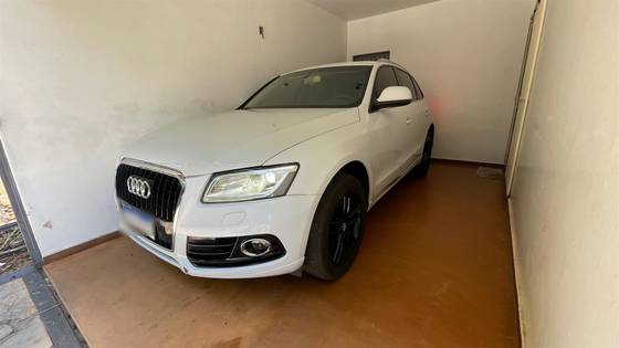 AUDI Q5 2.0 TFSI AMBIENTE 16V 225CV GASOLINA 4P AUTOMÁTICO